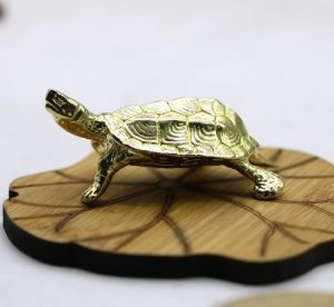 DMtse Chinese Feng Shui Brass Mini Mascot Golden Turtle Statue Figurines Sculpture Collectibles of Good Health Good Lucky for Long Life Lucky Gift - Image 4