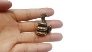 DMtse Brass Mini Antique Snake Statue Incense Holder Burner Ornaments Meditation Serene Statue Figurine Collectible - Image 7