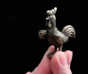 DMtse Brass Mini Antique Chicken Incense Holder Burner Statue Ornaments Meditation Seated Pose Attractive & Serene Small Figurine Collectible - Image 2