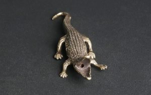 DMtse Brass Powerful Crocodile Decor Statue Figurines for Animal Sculpture Lucky for Collectibles Gift - Image 2
