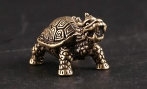 DMtse Chinese Feng Shui Brass Mini Dragon Turtle Decor Statue Figurines Sculpture Collectibles for Avoiding Evil & Keeping Peace Gift Mascot - Image 4