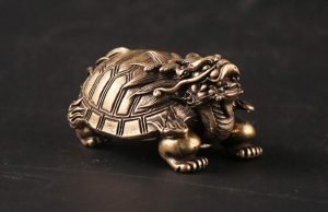 DMtse Chinese Feng Shui Brass Mini Cute Dragon Turtle Decor Statue Figurines Sculpture Collectibles for Avoiding Evil & Keeping Peace Gift Mascot - Image 3