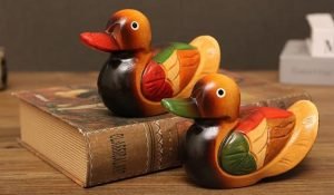 DMtse Feng Shui Wooden One Pair Mandarin Ducks for Love & Fidelity 2 Pcs Duck Figurine Home Ornament - Image 3