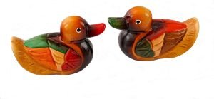 DMtse Feng Shui Wooden One Pair Mandarin Ducks for Love & Fidelity 2 Pcs Duck Figurine Home Ornament - Image 2