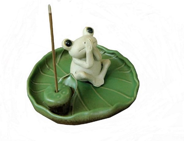 DMtse Handmade Ceramic Zen Meditation Frog and Lotus Leaf Tray Stick Incense Burner Holder Frog Cute Animal Statue Blessing Home Decoration