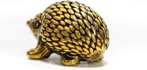 DMtse Brass Mini Adorable Animal Hedgehog Decor Statue Figurines for Animal Sculpture Collectibles Gift：圖片 2