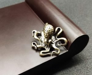DMtse Chinese Brass Octopus Decor Statue Figurines for Animal Sculpture Collectibles Gift：圖片 4