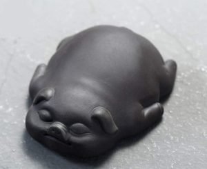 DMtse Cute Sleeping Pig Zisha Ceramic Figurines for Home Decor Living Room Bedroom Office Decoration Bookshelf TV Stand Decoration Tea Ceremony Sculptures Collection：圖片 3