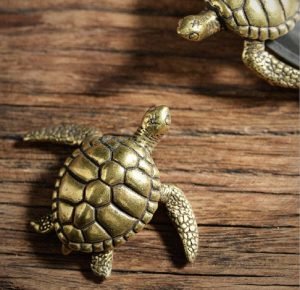DMtse Brass Mini Longevity Sea Turtle Statue Figurines Sculpture Ornaments Collectibles of Good Health Good Lucky for Long Life Mascot Lucky Gift：圖片 3