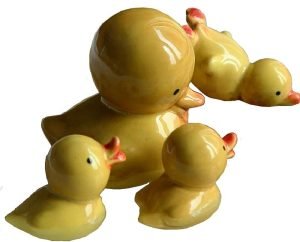 DMtse 4 X Yellow Duck Ornaments Combination Mini Ceramic Crafts Desktop Home Decoration - Image 5