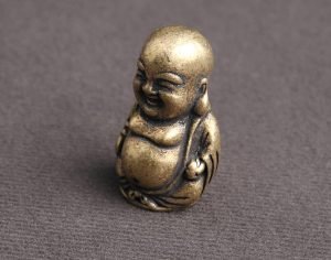DMtse Brass Mini Happy Laughing Maitreya Buddha Statue Ornaments Small Figurine Brings Peace and Prosperity Decoration - Image 2