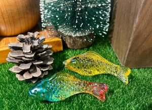 DMtse Feng Shui Glass Crystal 2 x Fish Colorful and Yellow for Lucky Statue Figurines for Animal Sculpture Collectibles Decoration Gift - Image 4