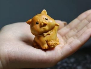 DMtse Hand Carved Natural Wood Dog Statue Sculpture Animal Figurine Brings Good Lucky for Attract Wealth Gift - Image 2